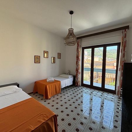 Archimede Lounge Lejlighed Cefalù Eksteriør billede